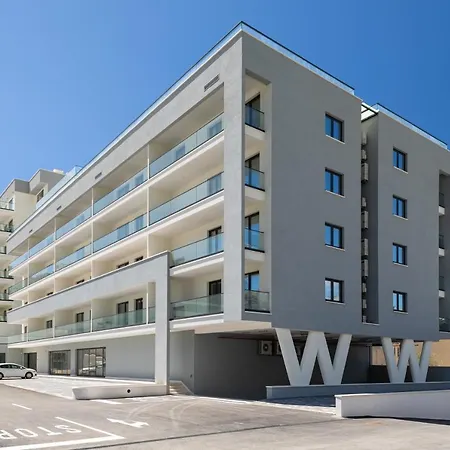 Apartments Amfora Barbara *